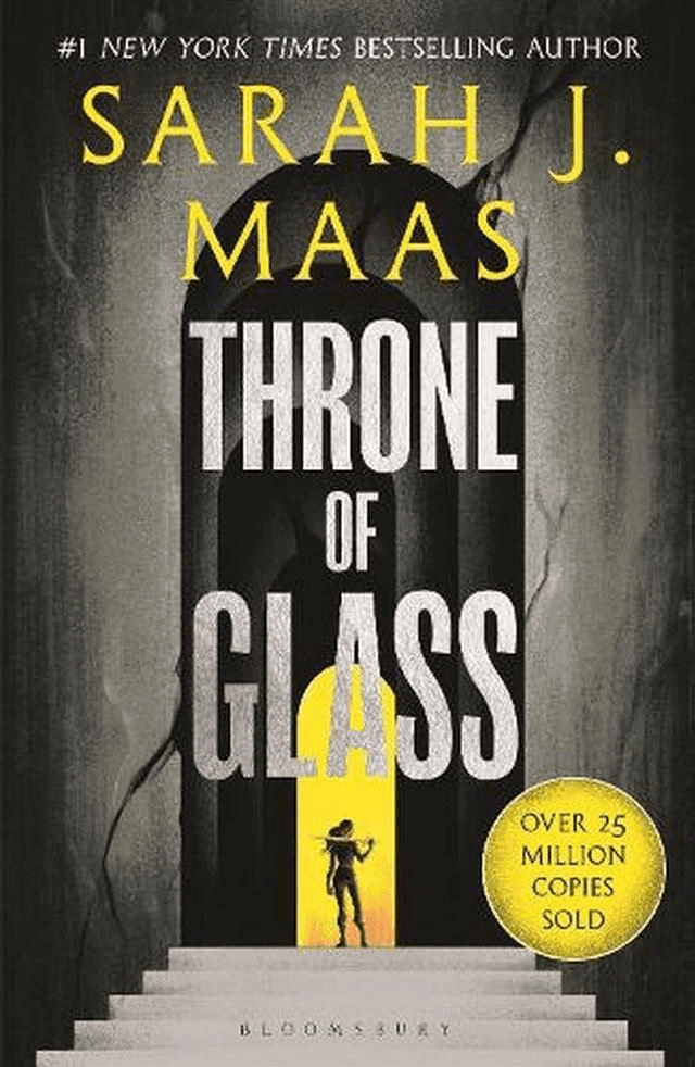 Throne Of Glass by Sarah J Maaas — book cover