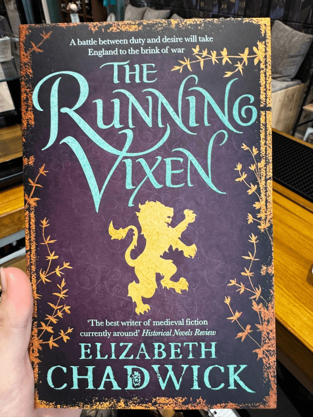 The Running Vixen by Elizabeth Chadwick — book cover
