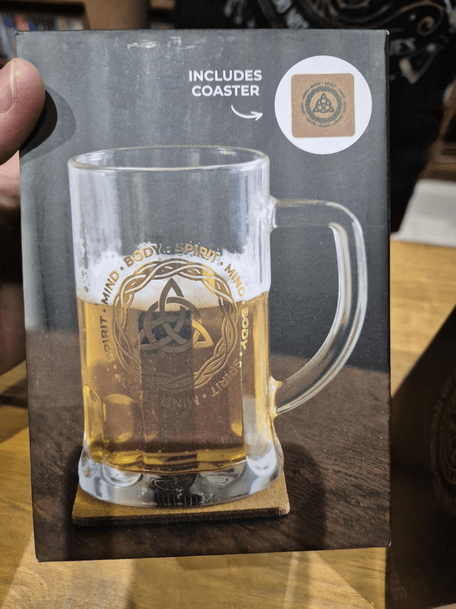 Tankard – Celtic Knot by Merch — book cover