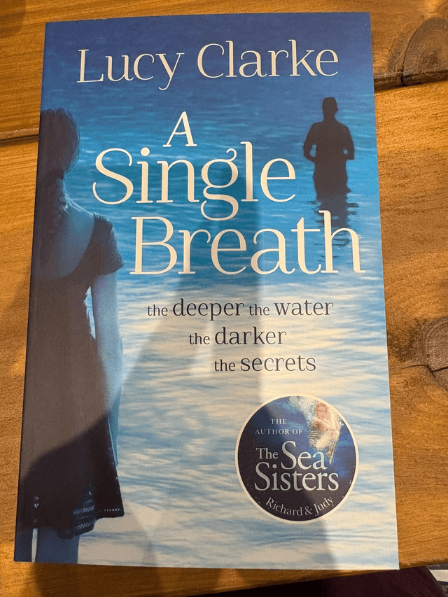 A Single Breath by Lucy Clarke — book cover