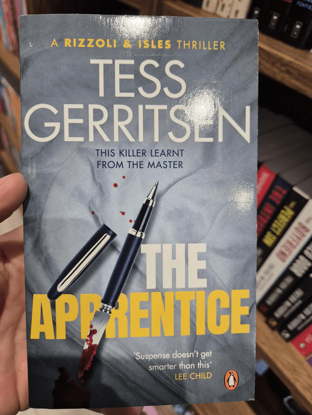The Apprentice by Tess Gerritsen — book cover