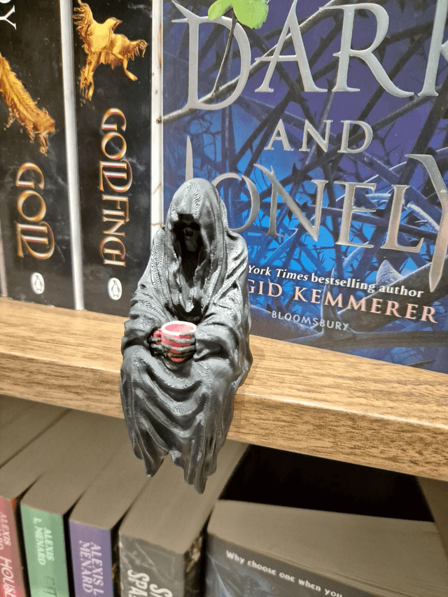 Sitting Suriel by Merch — book cover